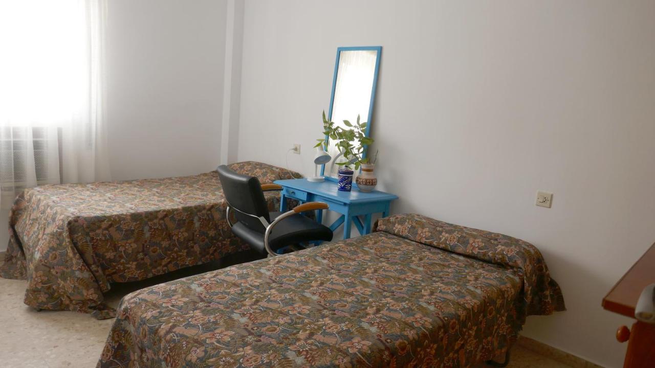 Casa Soleada En Calle Tranquila * Sewilla